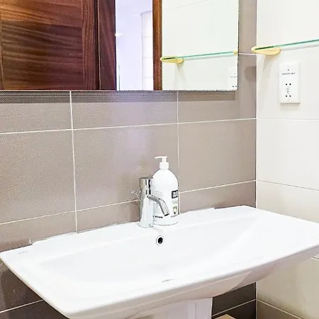 Apartamento Seafront 3-bedroom In With Panoramic Sea View 3 Sliema
