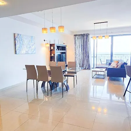 Apartment Seafront 3-bedroom In With Panoramic Sea View 3 Sliema
