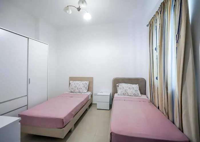 Seafront 3-bedroom In With Panoramic Sea View 3