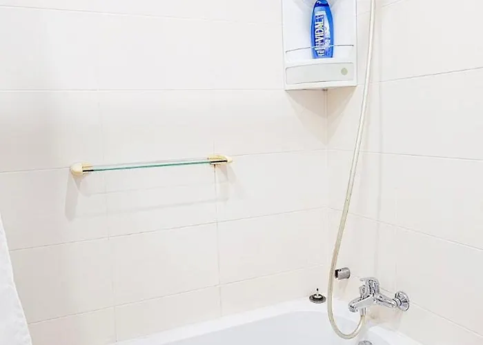 Seafront 3-bedroom In With Panoramic Sea View 3 Lejlighed *