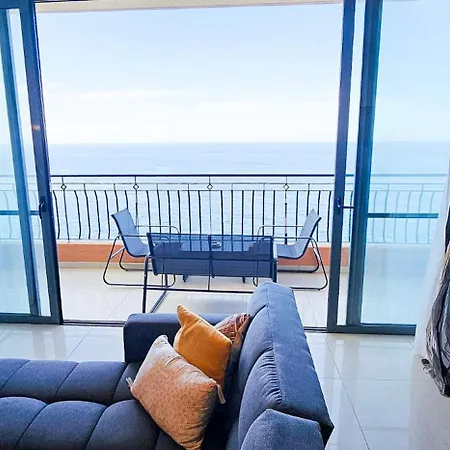 Апартаменты Seafront 3-bedroom In With Panoramic Sea View 3 Слима